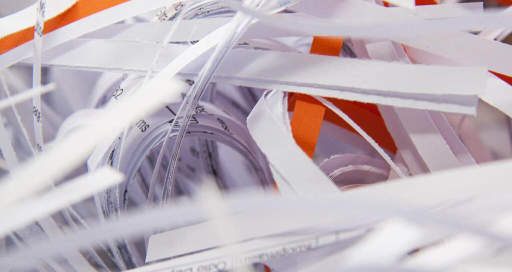 Cuál es la normativa para la destrucción de documentos confidenciales