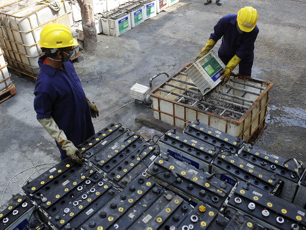 El reciclaje de las baterías de plomo