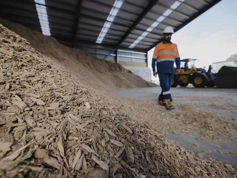 Cómo convertir residuos de carpintería industrial en biocombustible