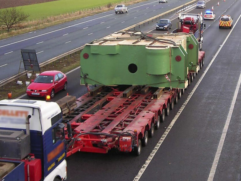 Transporte de cargas indivisibles permisos especiales y normativa