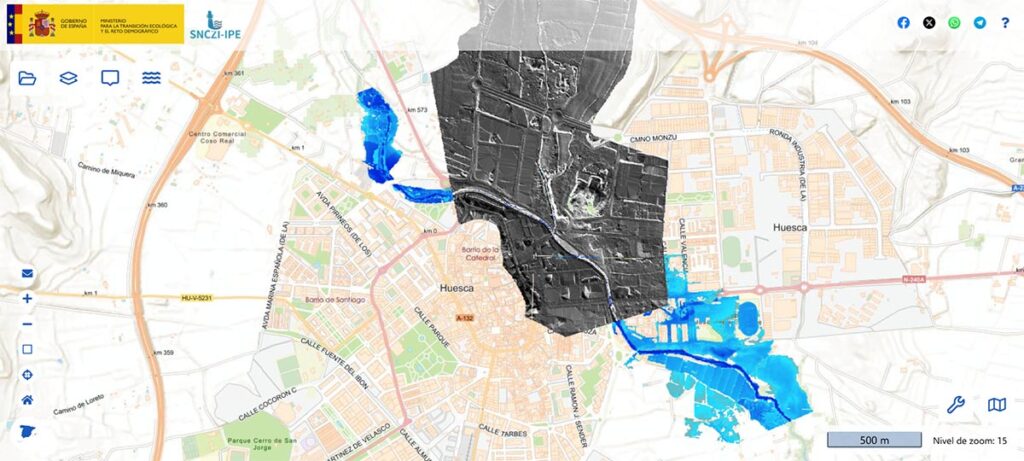 Comprueba si la parcela queda dentro de la zona coloreada