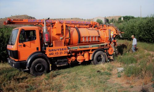 Transporte de agua Gruyser